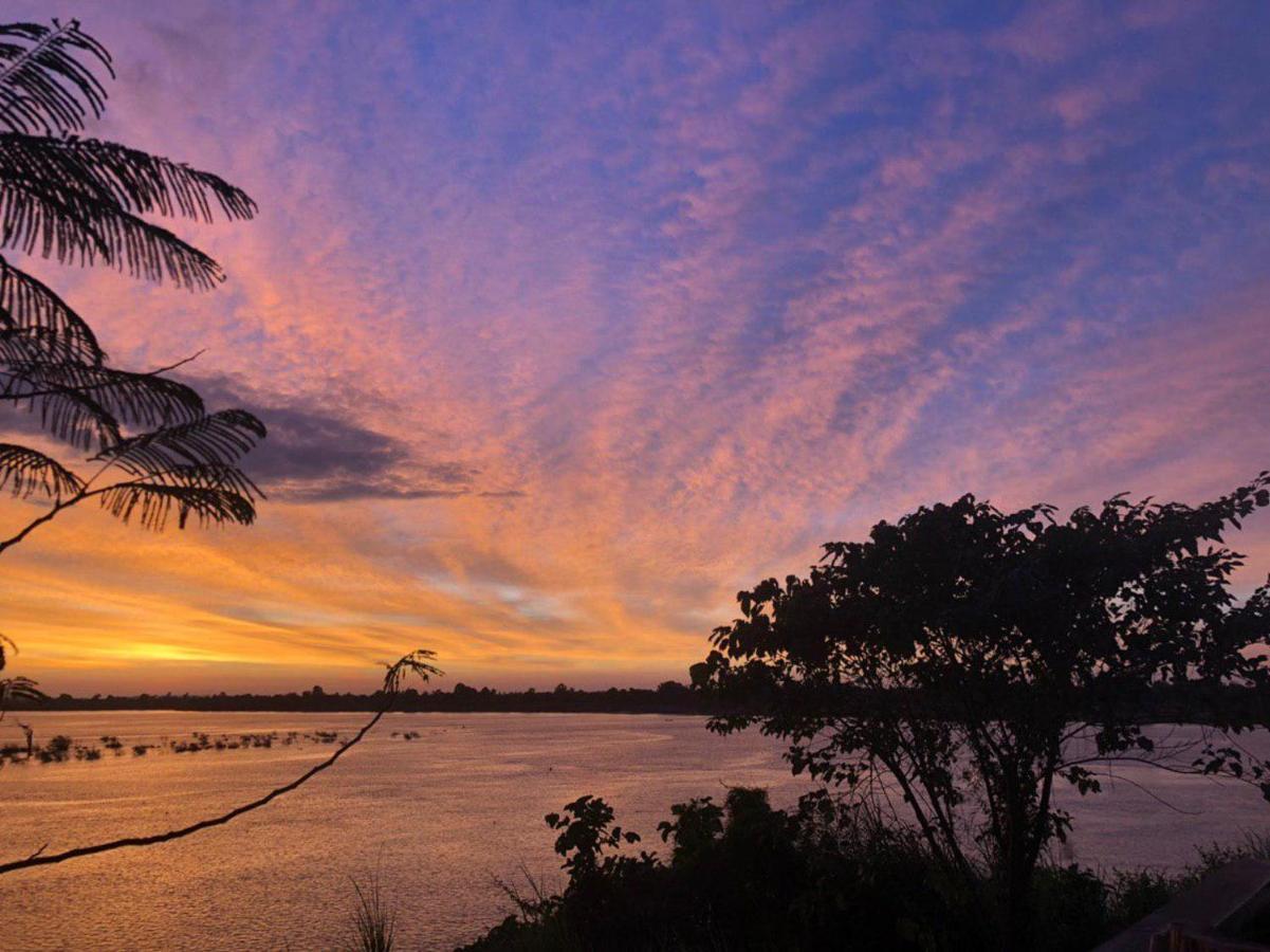 Stung Treng Resort Stoeng Treng Exterior foto