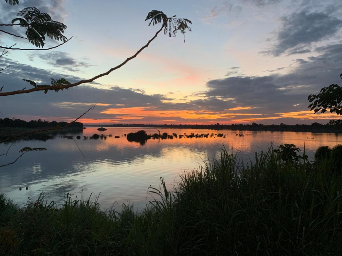 Stung Treng Resort Stoeng Treng Exterior foto
