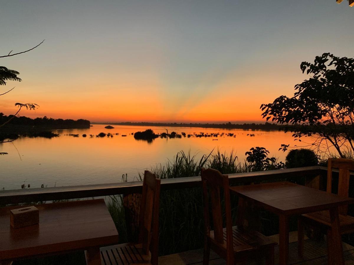 Stung Treng Resort Stoeng Treng Exterior foto